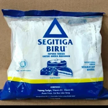 SEGITIGA BIRU TERIGU BENING 500gr