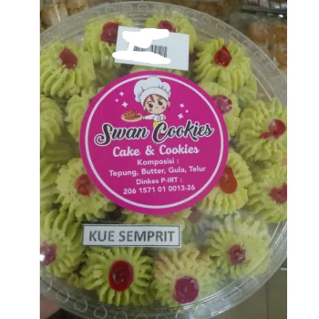 KUE SEMPRIT KUNING MERAH ENAK RENYAH