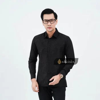 Kemeja Batik Slimfit Motif Kerta Hitam