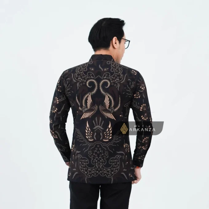 Kemeja Batik Slimfit Motif Mahameru Hitam