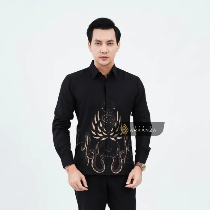 Kemeja Batik Slimfit Motif Batara Kresna