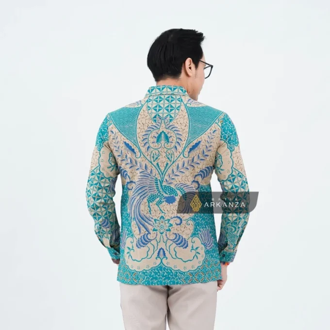 Kemeja Batik Slimfit Motif Wiradwipa