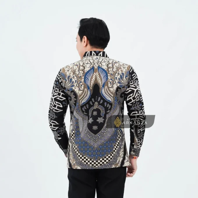 Kemeja Batik Slimfit Motif Dewanagari