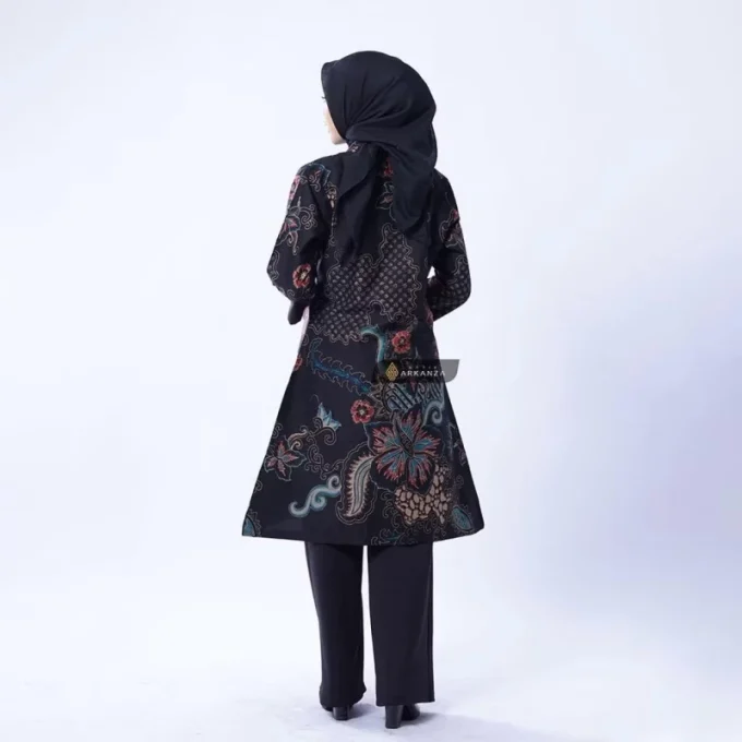 Tunik Batik Motif Wijaya Brata