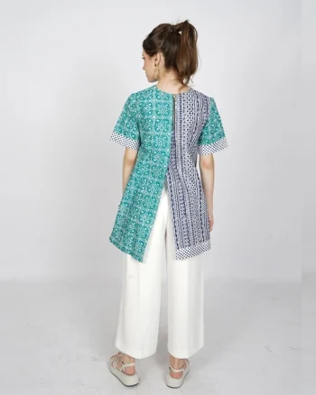 Tunik Batik Wanita | Days Blouse PE Tunik Katun Cap Ethnic Liris Mono B Hijau Lengan Biru