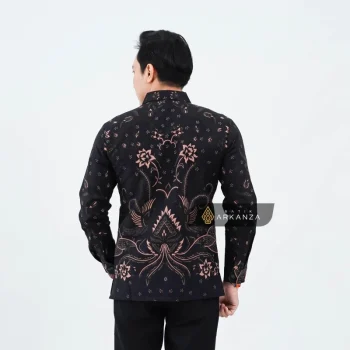 Kemeja Batik Slimfit Motif Sentani