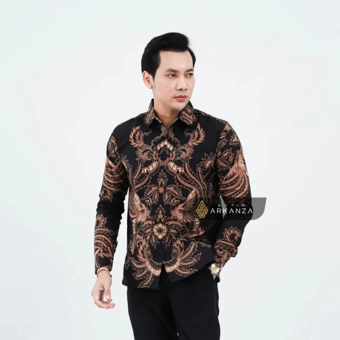 Kemeja Batik Slimfit Motif Manunggaling Hitam