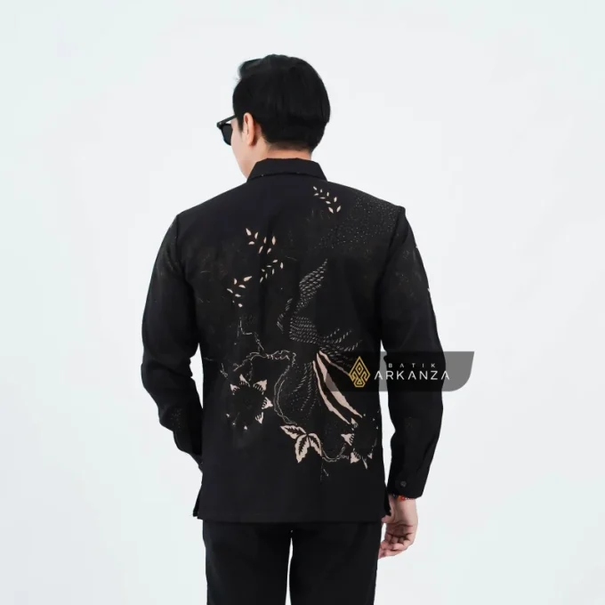 Kemeja Batik Dobby Slimfit Motif Mataram Hitam