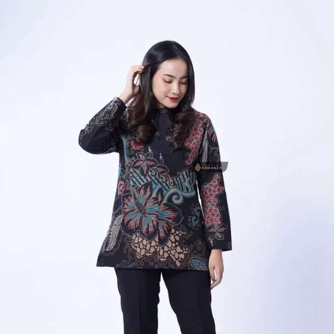 Blouse Batik Motif Wijaya Brata