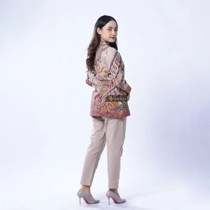 Blouse Batik Motif Darapuspita