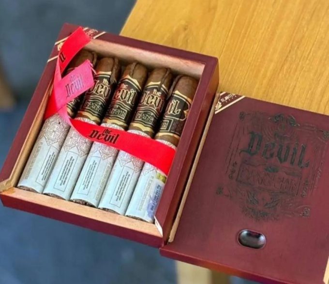Cerutu Sultan ICC The Devil (Box-5) Cerutu Indonesia Premium