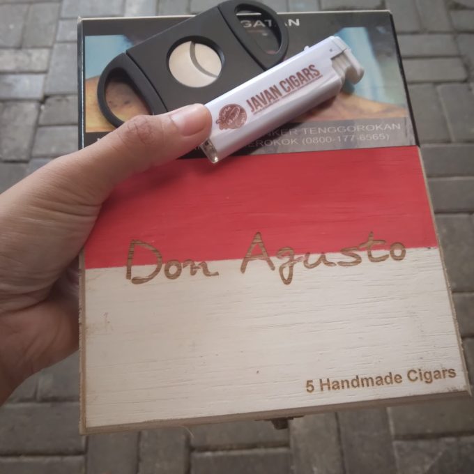 Cerutu Don Agusto (Wood Box-5) Free Cutter Lighter
