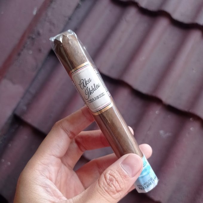 Cerutu Aku Ikhlas Tobaksgud (1 batang) Cerutu Indonesia Premium